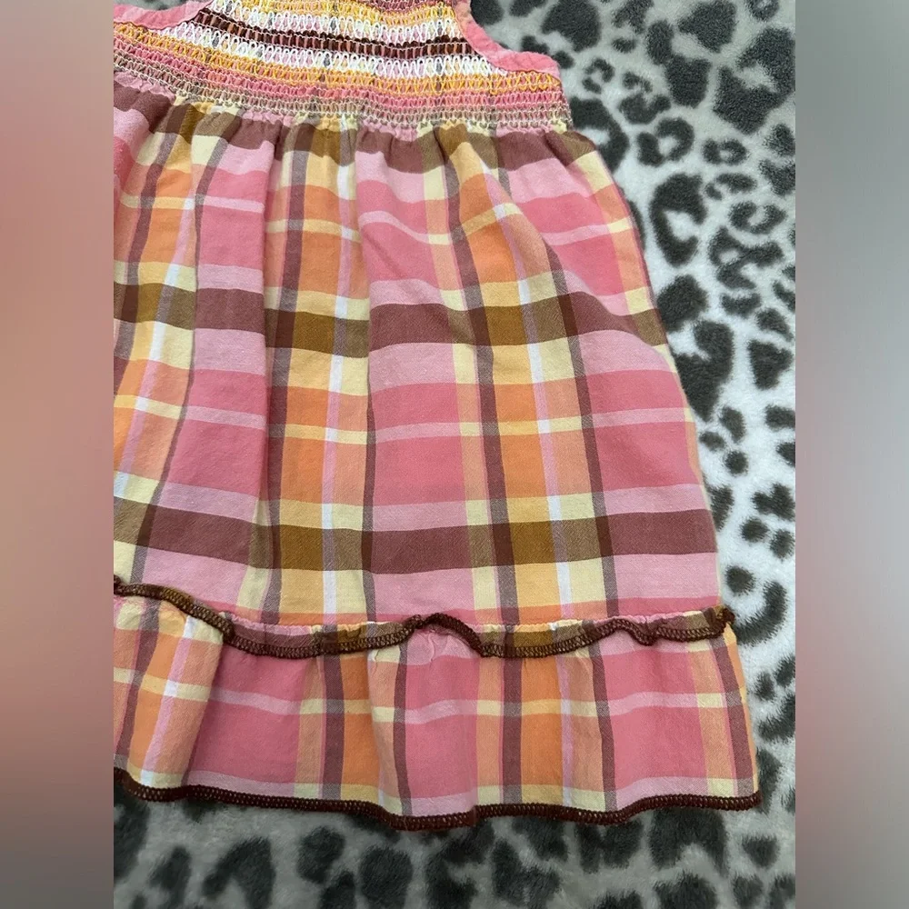 Old Navy Smocked Plaid Summer Dress in Pink Size 6-12 months